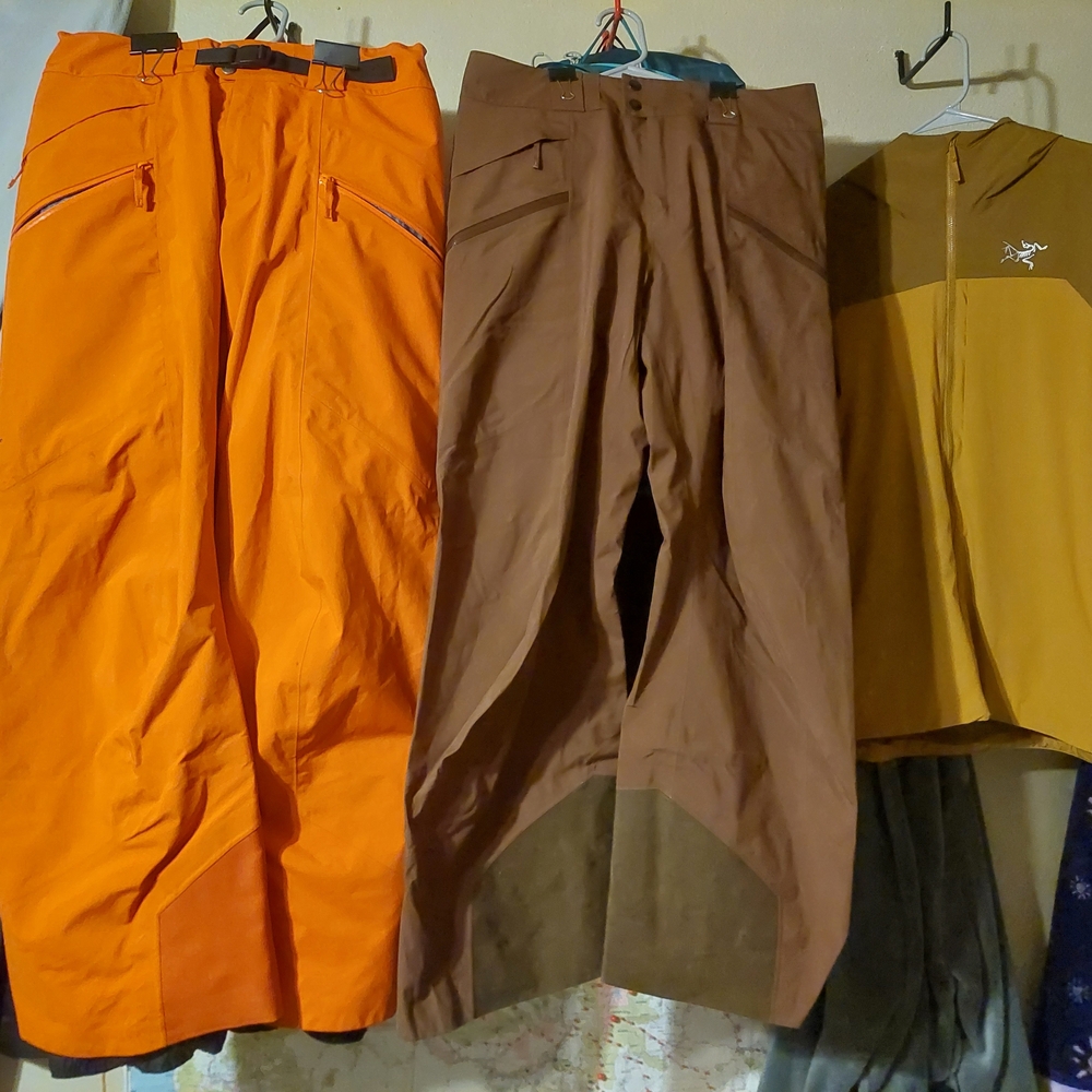 Arc'teryx Sabre Goretex Pants - Mens Small -Solaris Orange